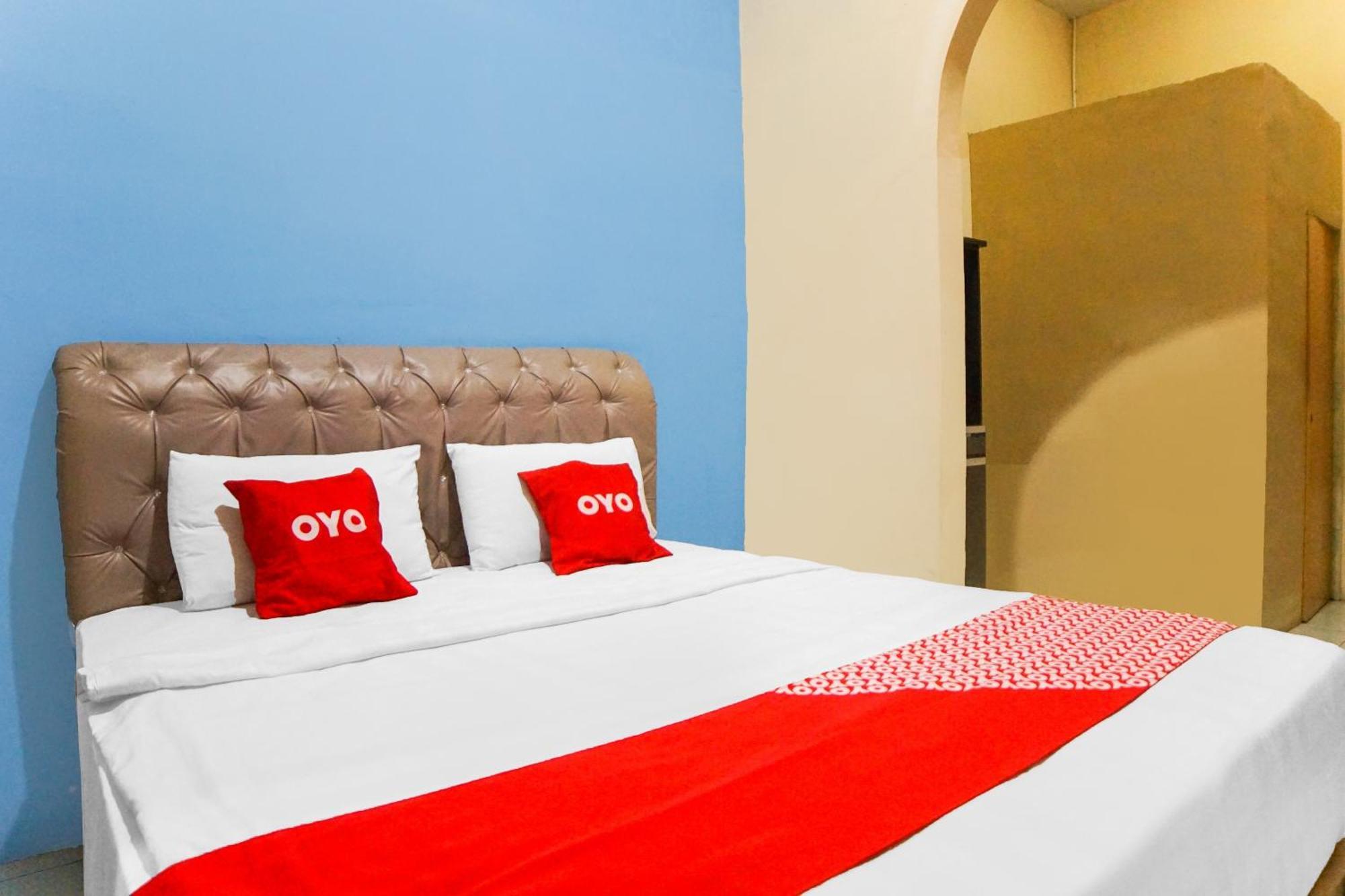 Oyo 92076 Sky Residence Cengkeh 棉兰 外观 照片